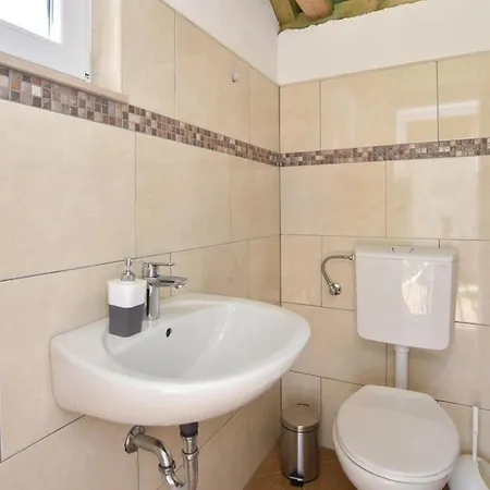 Five Bedroom Vila