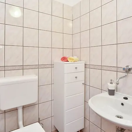 Five Bedroom Vila