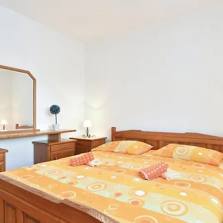 Five Bedroom