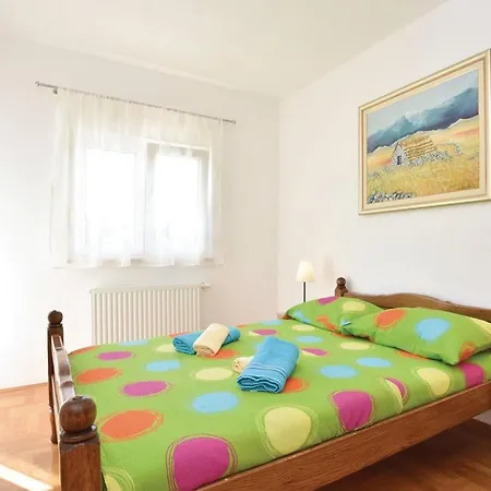 Five Bedroom Villa *